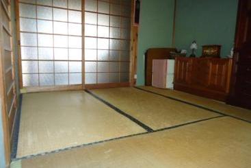 پانسیون Guesthouse Yoshiyoshi