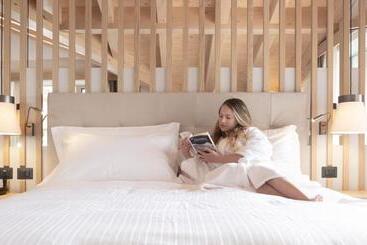 هتل Ciampedie Luxury Alpine Spa