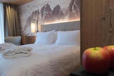 هتل Ciampedie Luxury Alpine Spa