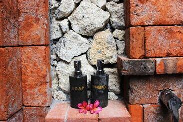 هتل Umma Bali Menjangan Retreat