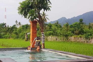هتل Umma Bali Menjangan Retreat