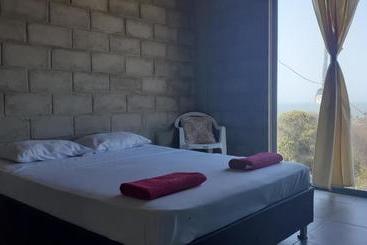 پانسیون Kitesurf Hostal Ocean House Santa Verónica