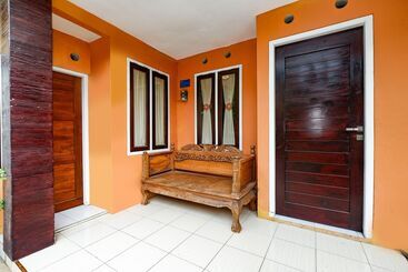 هتل Spot On 2414 Homestay Potroyudan Syariah