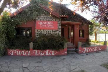 تختخواب و صبحانه Pura Vida Hostel