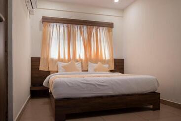 هتل Sharda Residency