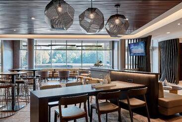 هتل Springhill Suites Hilton Head Island