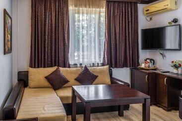 هتل Sunny Paradise Ll   Daniela Wellness And Spa