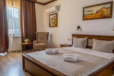 هتل Sunny Paradise Ll   Daniela Wellness And Spa