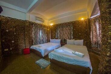 پانسیون Kep Villa Hill Guest House 1