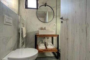 پانسیون Vily Luxury Rooms