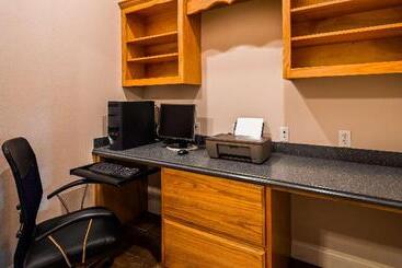 هتل Best Western Plus Brunswick Bath