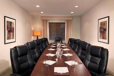 Doubletree By Hilton Hotel Vancouver