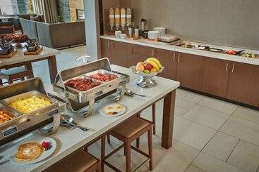 هتل Hilton Garden Inn Wausau