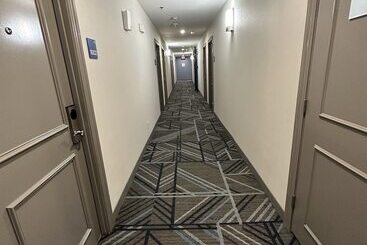 هتل Holiday Inn Express   Dallas Downtown, An Ihg