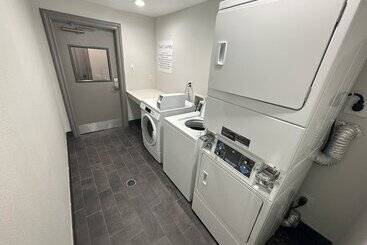 هتل Holiday Inn Express   Dallas Downtown, An Ihg