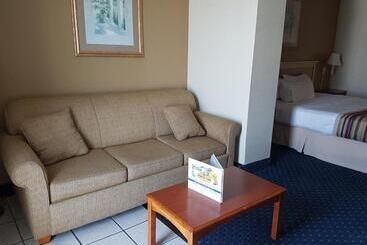 هتل Paradise Plaza Inn