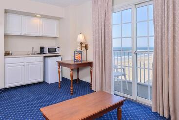 هتل Paradise Plaza Inn