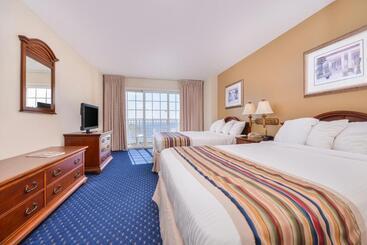 هتل Paradise Plaza Inn