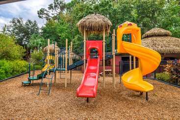 هتل Parkway International Resort