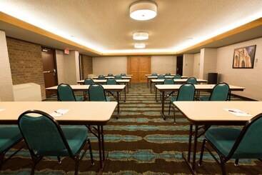 בית מלון כפרי Pear Tree Inn San Antonio Airport