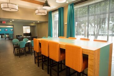 בית מלון כפרי Pear Tree Inn San Antonio Airport