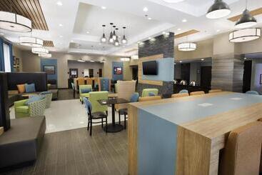 בית מלון כפרי Pear Tree Inn San Antonio Airport