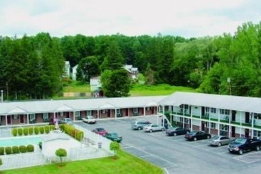 هتل Pilgrim Inn
