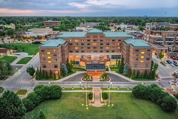 בית מלון כפרי The H