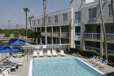 هتل Home 1 Suites Extended Stay   Kissimmee