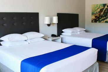 هتل Home 1 Suites Extended Stay   Kissimmee