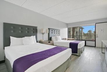 هتل Home 1 Suites Extended Stay   Kissimmee