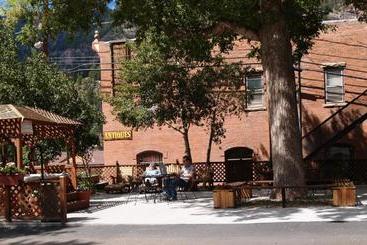 Ouray Chalet Inn