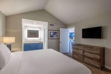 Park Plaza Resort, Ascend Hotel Collection