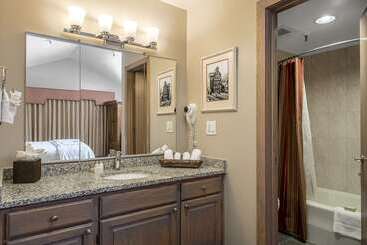 Park Plaza Resort, Ascend Hotel Collection