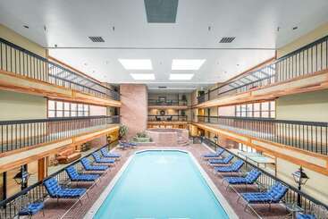 Park Plaza Resort, Ascend Hotel Collection