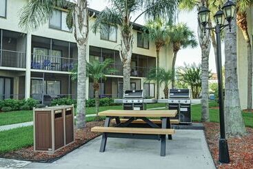 استراحتگاه Club Wyndham Orlando International