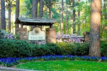 استراحتگاه Pine Needles Lodge & Golf Club