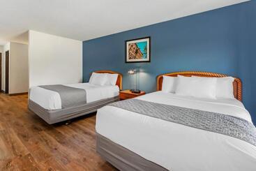 渡假胜地  Polynesian Hotel & Suites Wisconsin Dells/lake Delton