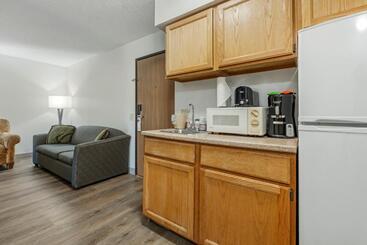 渡假胜地  Polynesian Hotel & Suites Wisconsin Dells/lake Delton