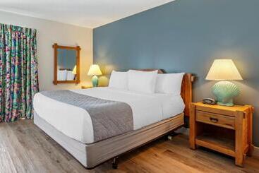 渡假胜地  Polynesian Hotel & Suites Wisconsin Dells/lake Delton