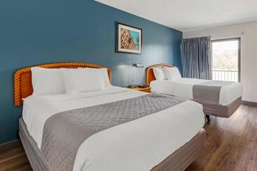 渡假胜地  Polynesian Hotel & Suites Wisconsin Dells/lake Delton