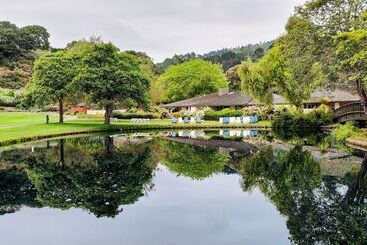 استراحتگاه The Quail Lodge