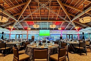 استراحتگاه The Quail Lodge