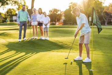 استراحتگاه The Quail Lodge
