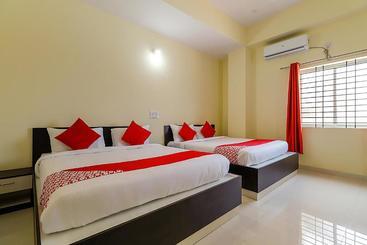 Hotel Oyo 62672 Rg Grand Highway