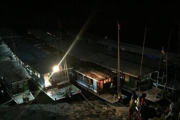 Mekong Backpackers Pakbeng