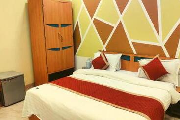 هتل Rajdhani Resort Lonavala