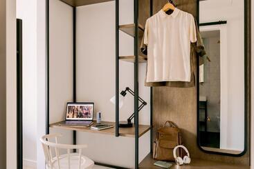 Hotel Sonder 907 Main