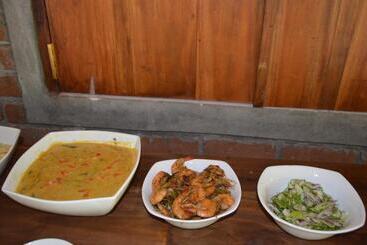 پانسیون Agro Village Resort , Kalpitiya