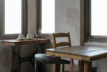 تختخواب و صبحانه Mountain Traveler Inn